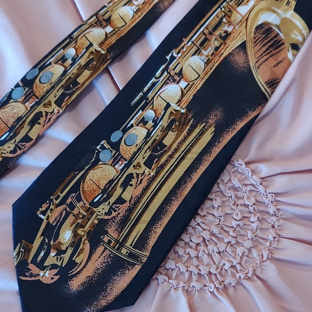 Saxophone Print Tie By Steven Harris 3.5